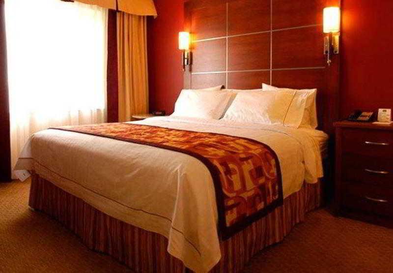 Residence Inn By Marriott Montreal Airport Dorval Kültér fotó